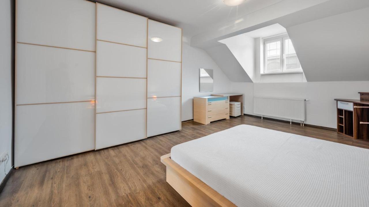 Apartman blumental centrum Bratislava Exterior foto