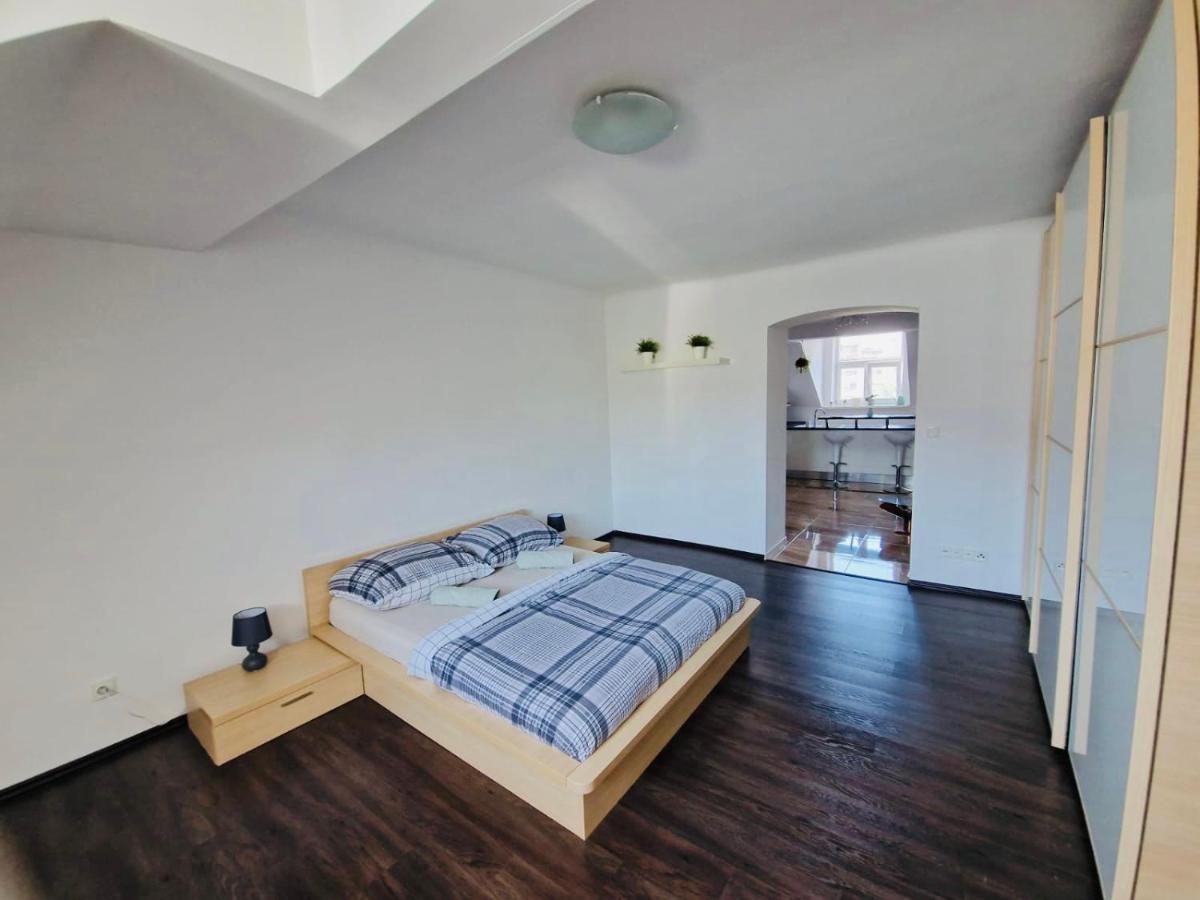 Apartman blumental centrum Bratislava Exterior foto